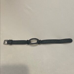 Elegant Black Bracelet with Silver Accents